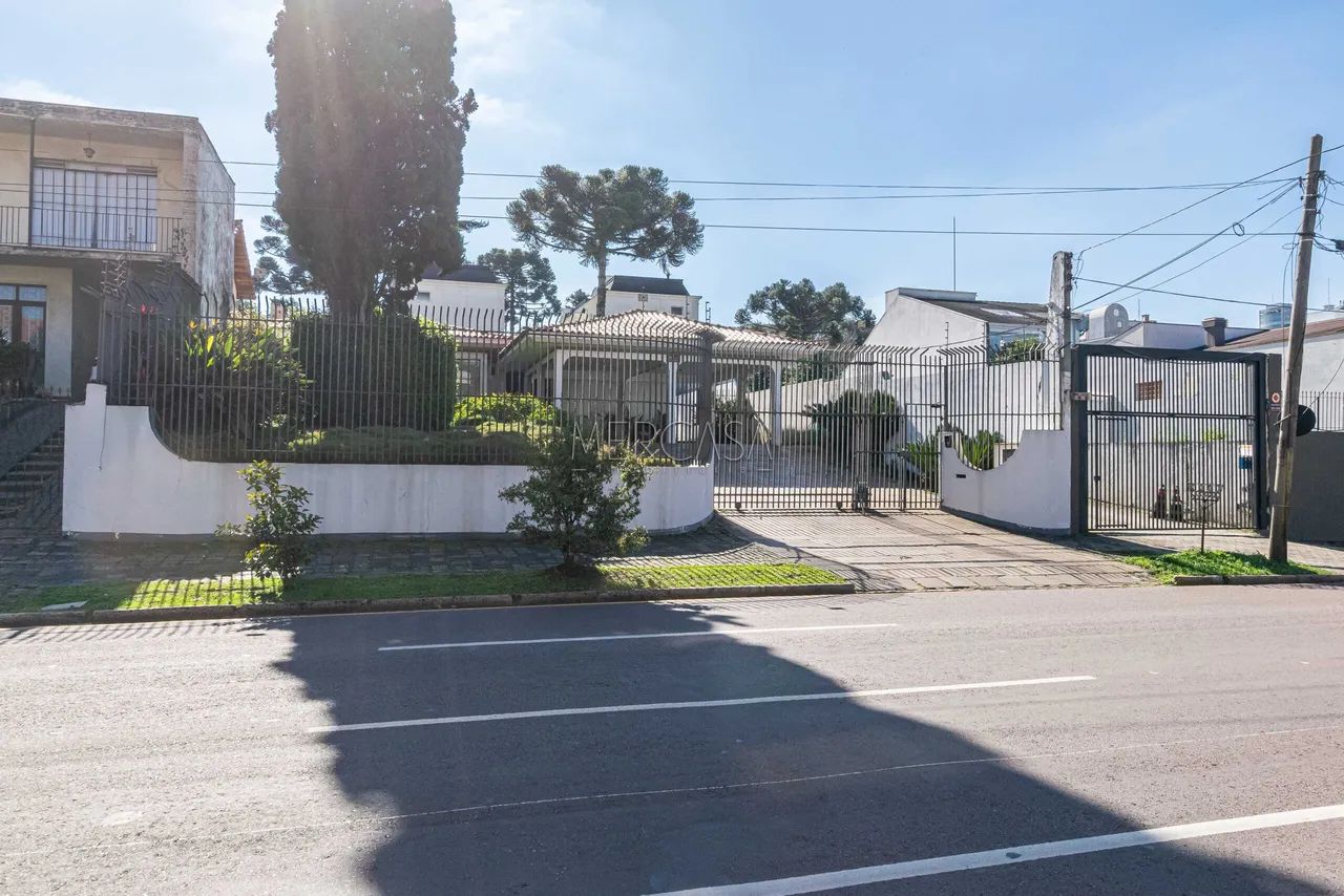 CASA COMERCIAL TÉRREA  COM ACESSIBILIDADE TOTAL.LOCALIZAÇÃO ESTRATÉGICA E VISIBILIDADE. - Foto 2