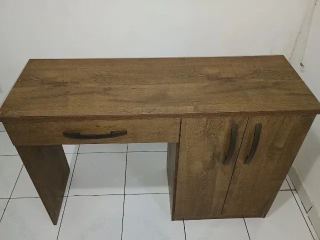 Escrivaninha mesa para notebook ou computador
