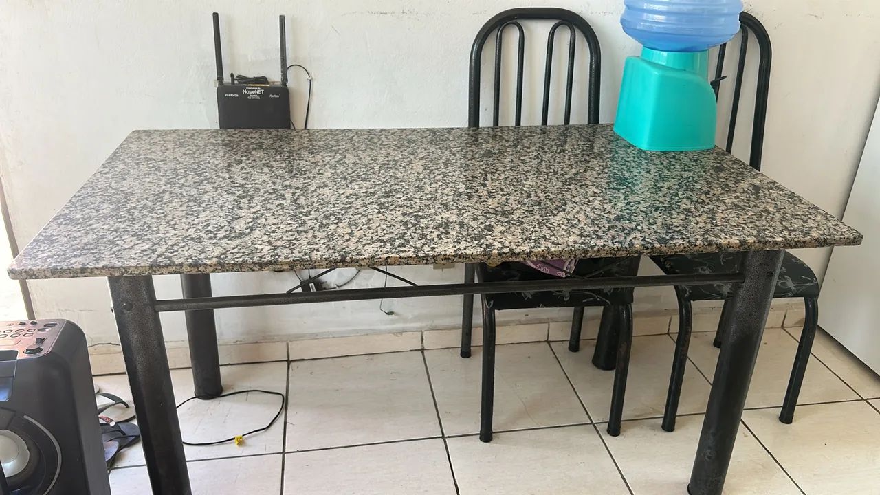 Mesa de mármore 