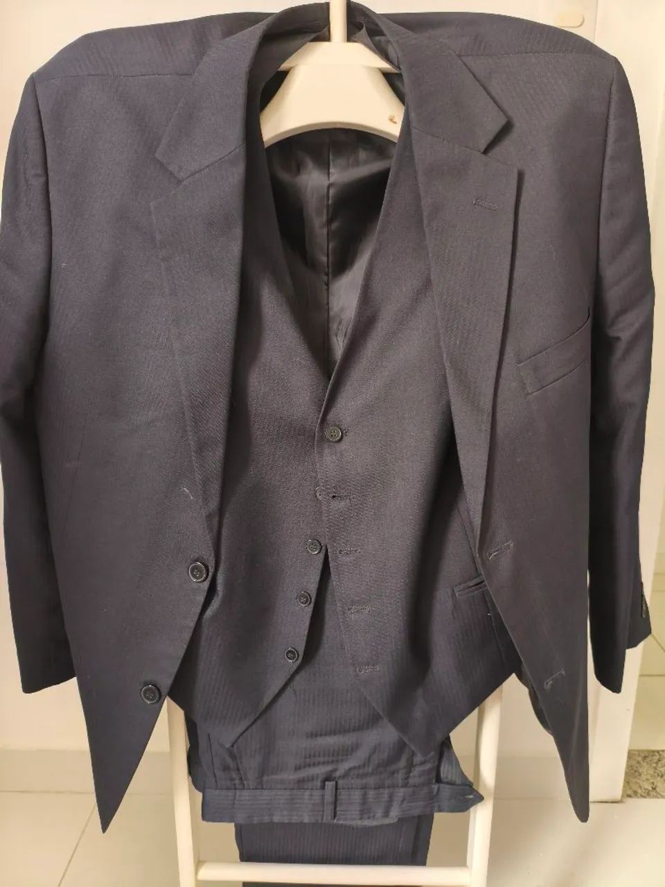Terno masculino DeLucca completo com colete 