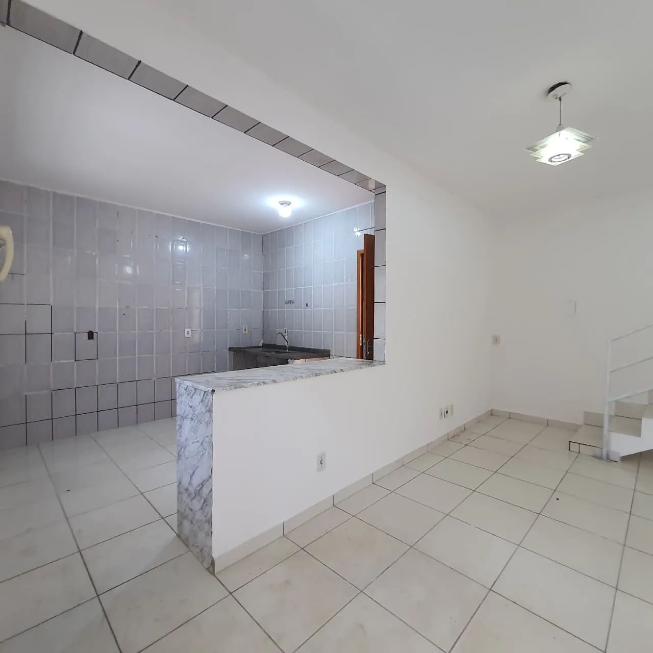 Sobrado com 2/4 no Setor Jd. Planalto - 90m² - Foto 5