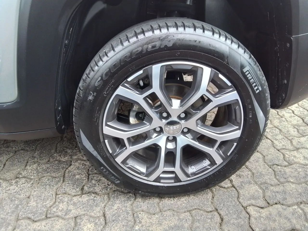 Jeep Renegade Long. T270 1.3 TB 4x2 Flex Aut., foto 14 de 14