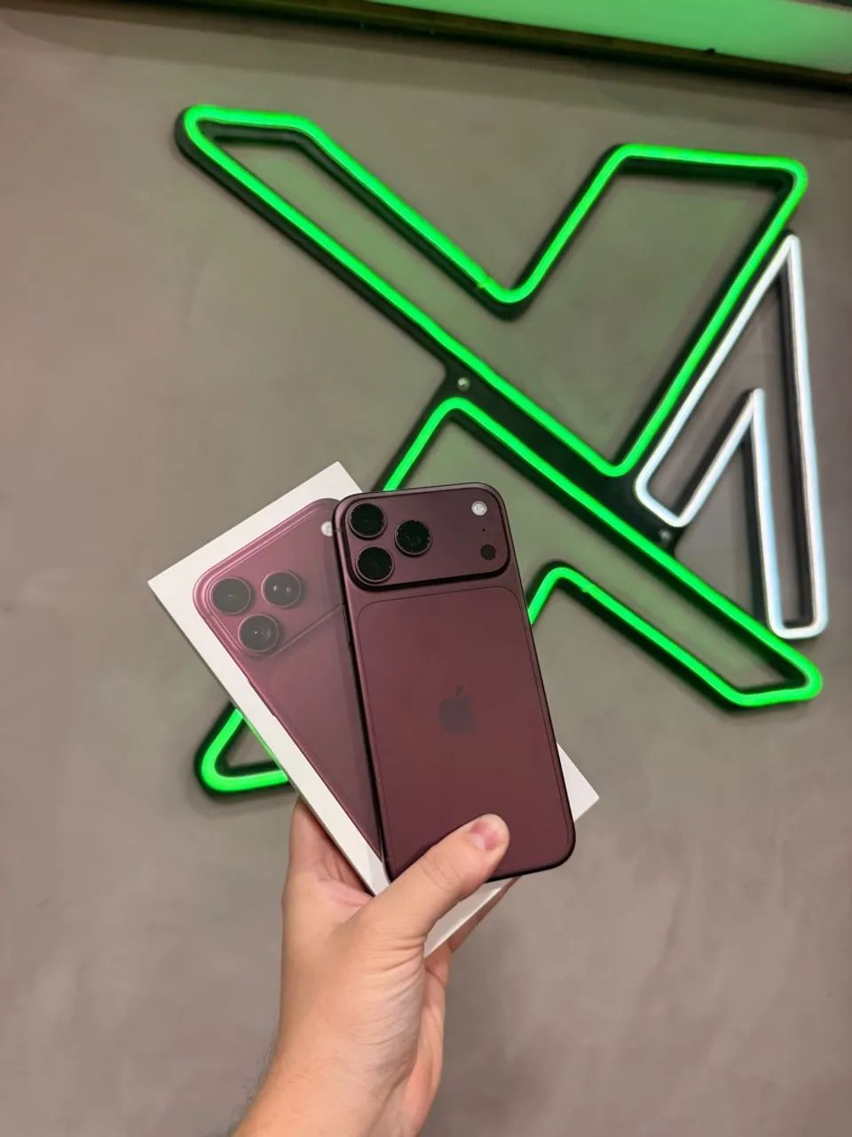 iPhone 18 pro maxx 256gb com garantia / pronta entrega  - Foto 2