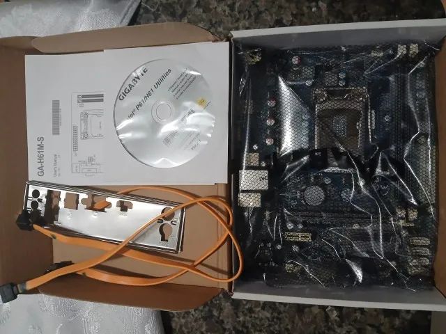 placa mãe gigabyte h61m s1 - Foto 2