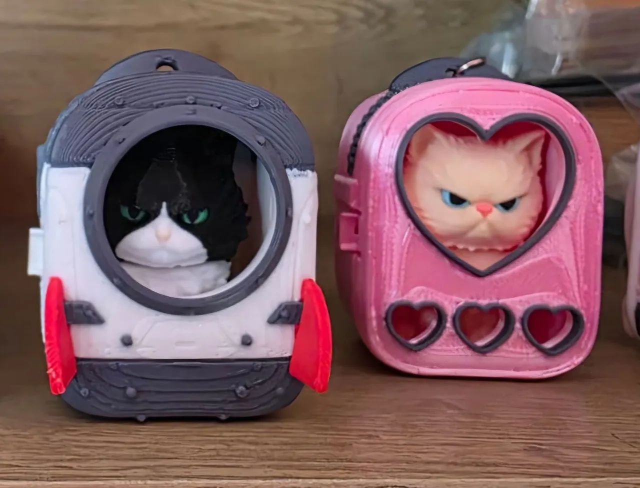 Chaveiro mochila gato - Foto 4