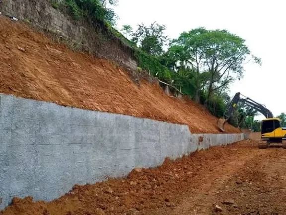 muro de concreto armado de 8cm por m2 aparti de 100m2  - Foto 2