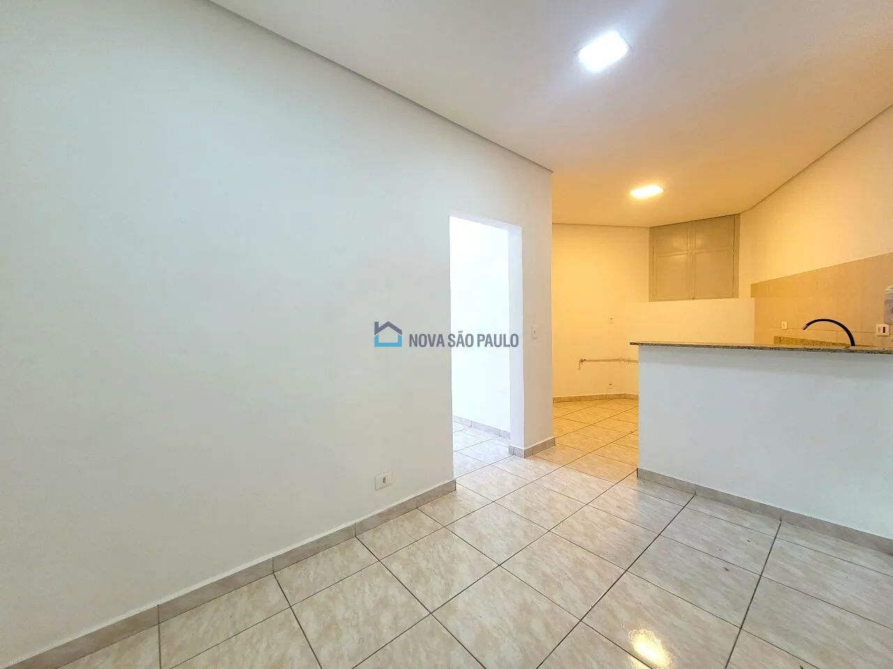 Apartamento 2 quartos - 2 metros da estação Praça da Árvore do metrô. - Foto 2