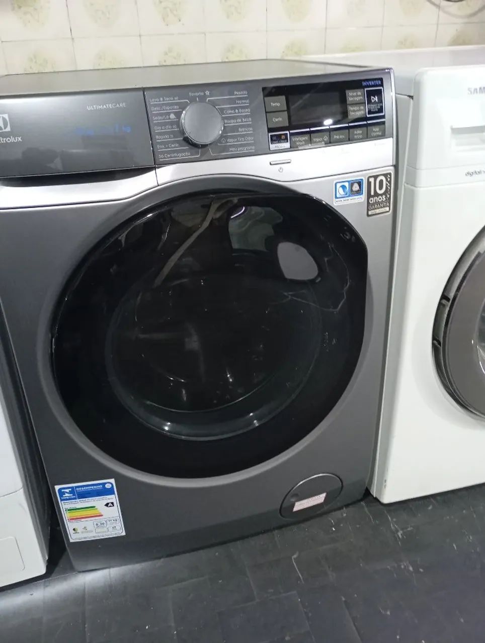 Máquina Eletrolux semi nova