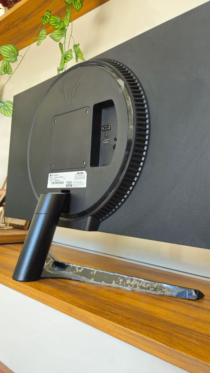 monitor gamer lg ultragear 27 polegadas 180 Hz  - Foto 5