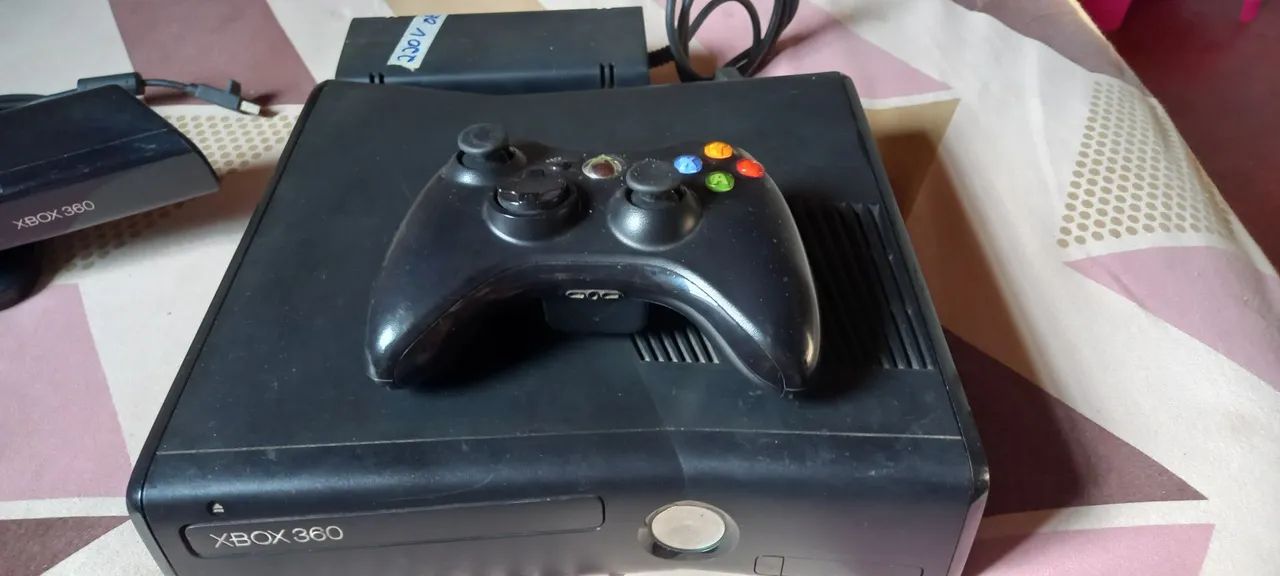 Vídeo game Xbox 360 com kinect - Foto 2