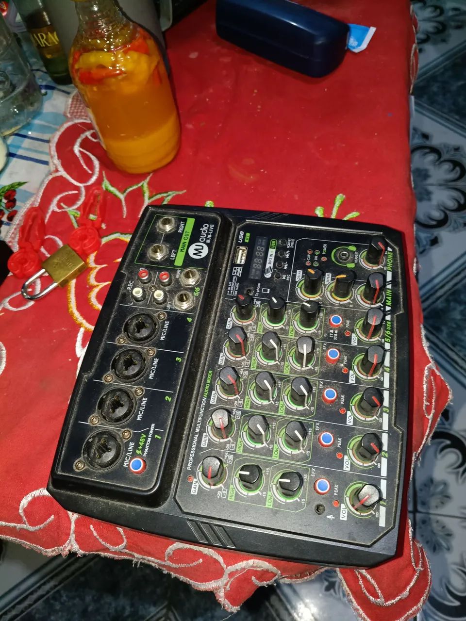 Vdd essa mesa de som MJ áudio  - Foto 2