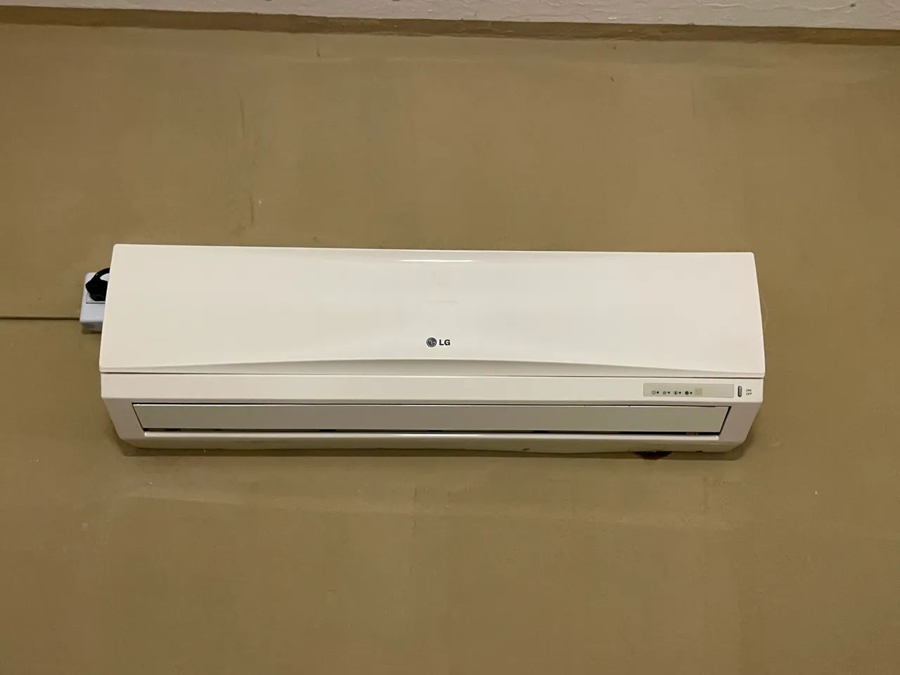 Ar condicionado 12 BTU LG - Foto 4