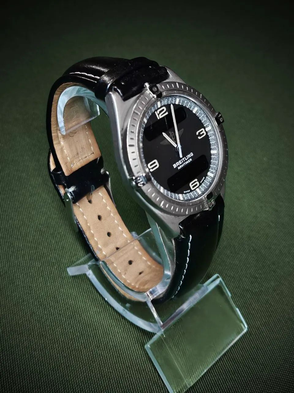 Relógio Breitling Aerospace Navitimer suíço - Foto 3