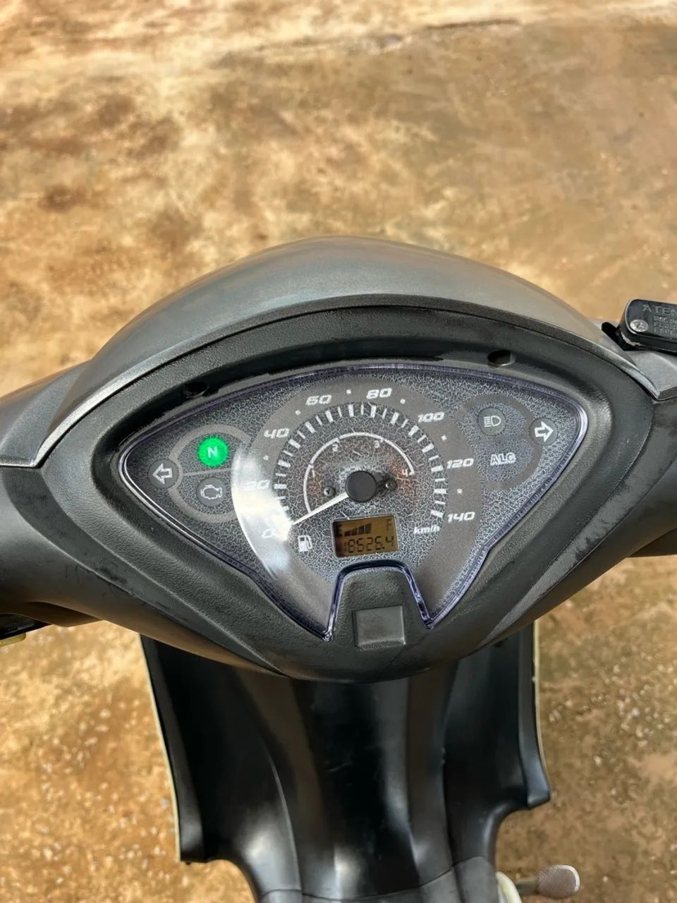 Biz 125 EX 2012 - Foto 3