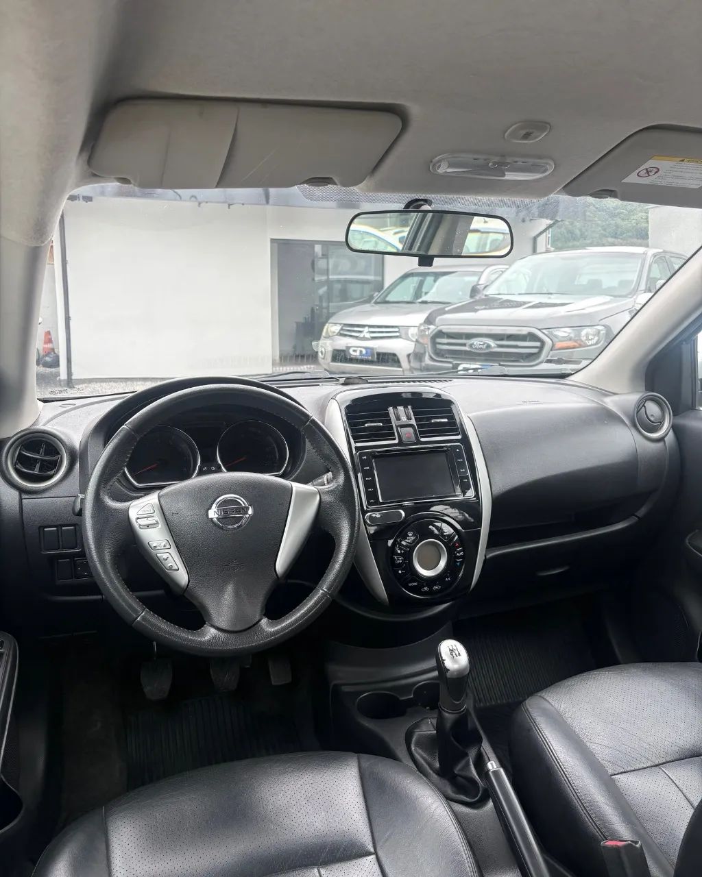 Nissan Versa SL 1.6 16V Flexstart 4P Mec. 2018 - Foto 4