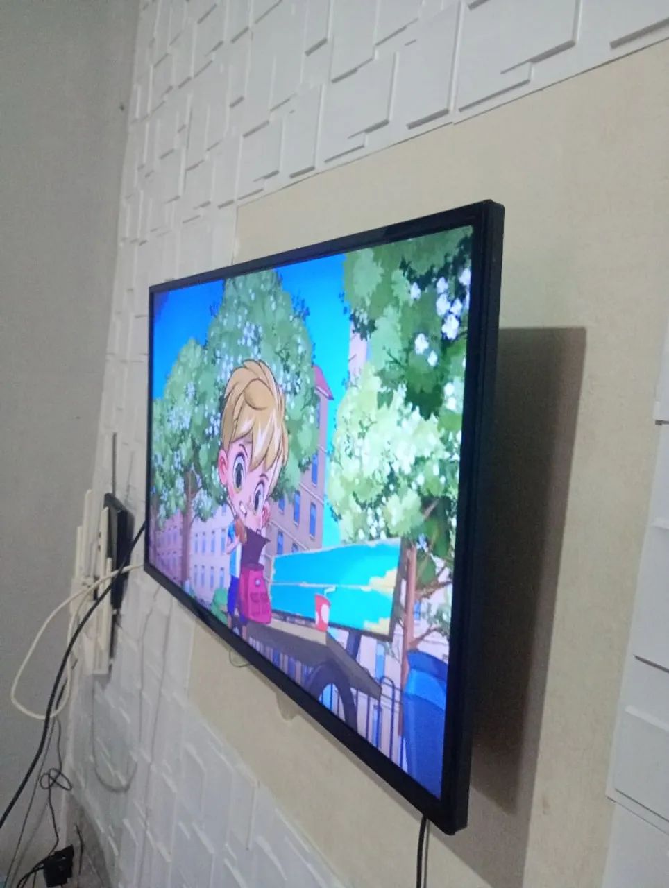 Televisão AOC 32  - Foto 2