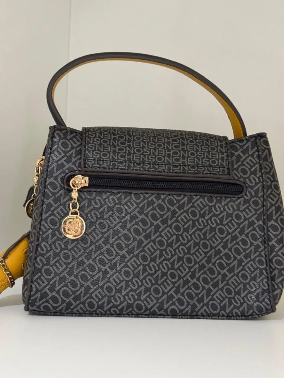 Bolsa de mão com Inscrições Chenson - Foto 3