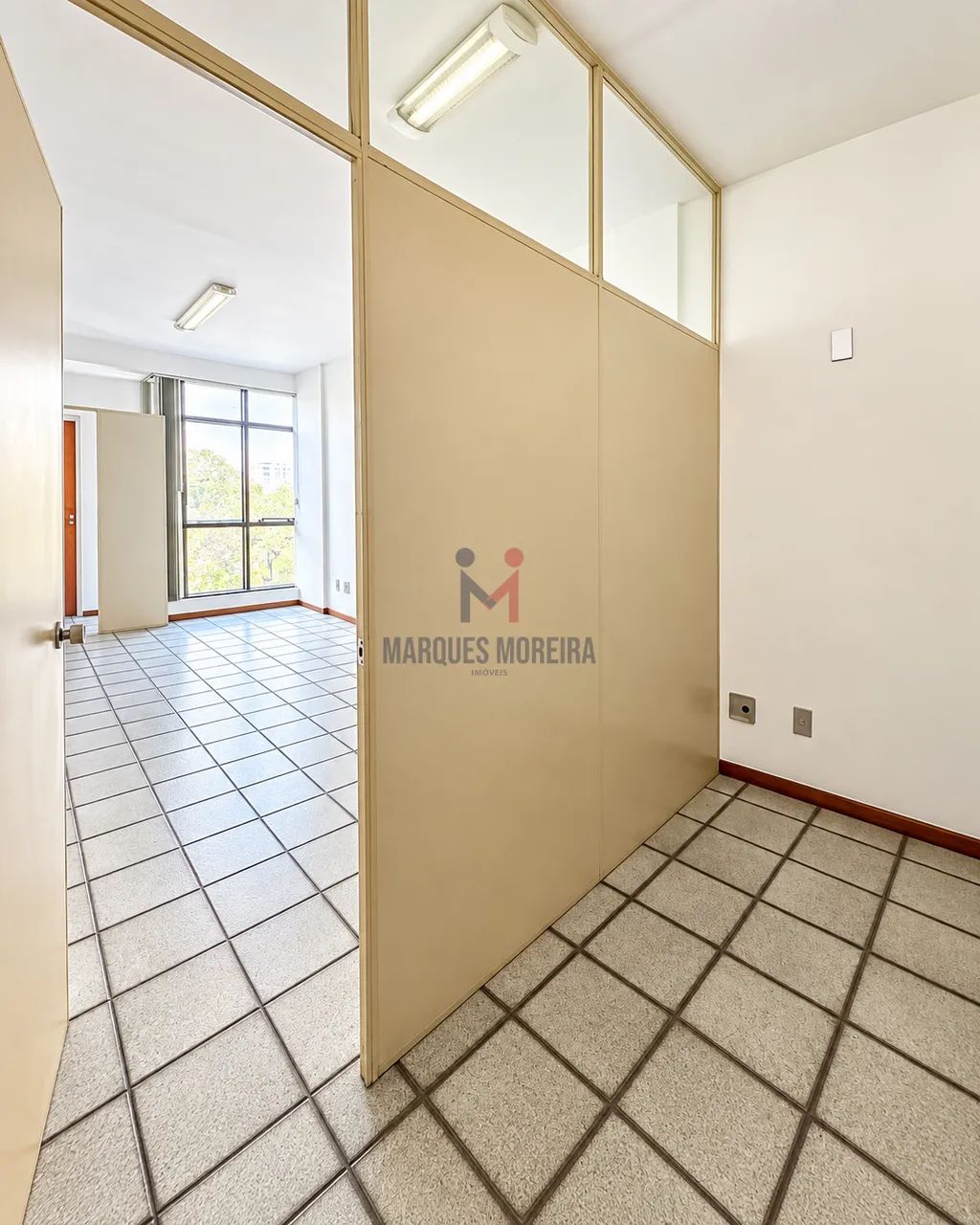 Sala Comercial no Ed. Dr. Geraldo Moutinho  Centro de Juiz de Fora - Foto 3