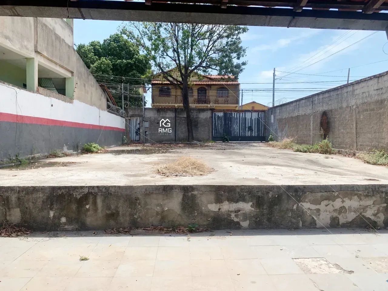 Lote para venda com 360 M² - Jardim Leblon