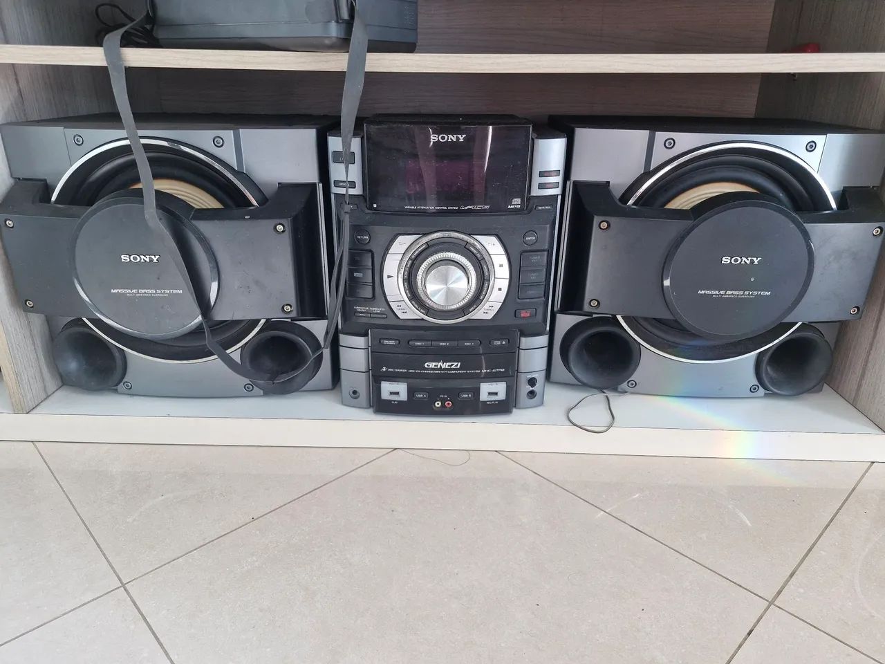 Aparelho de Som Sony Genezi