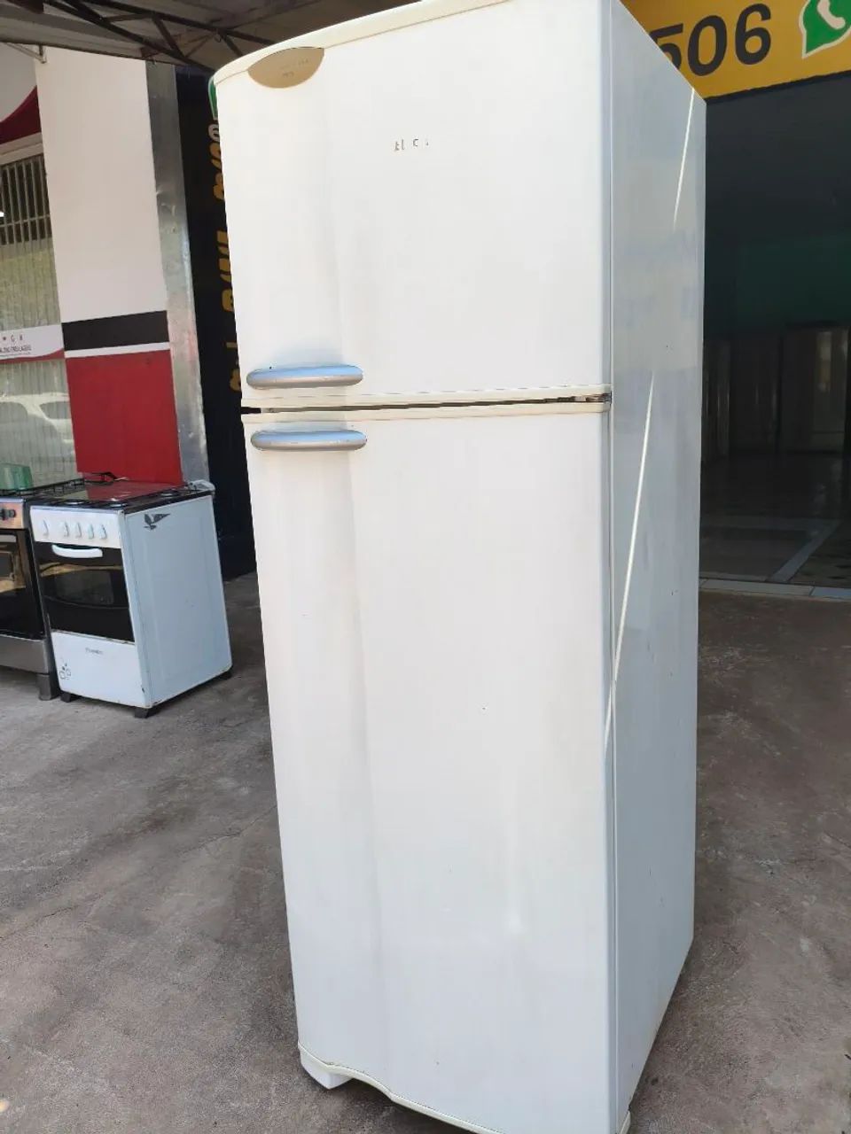 Geladeira Electrolux 380 litros  - Foto 2