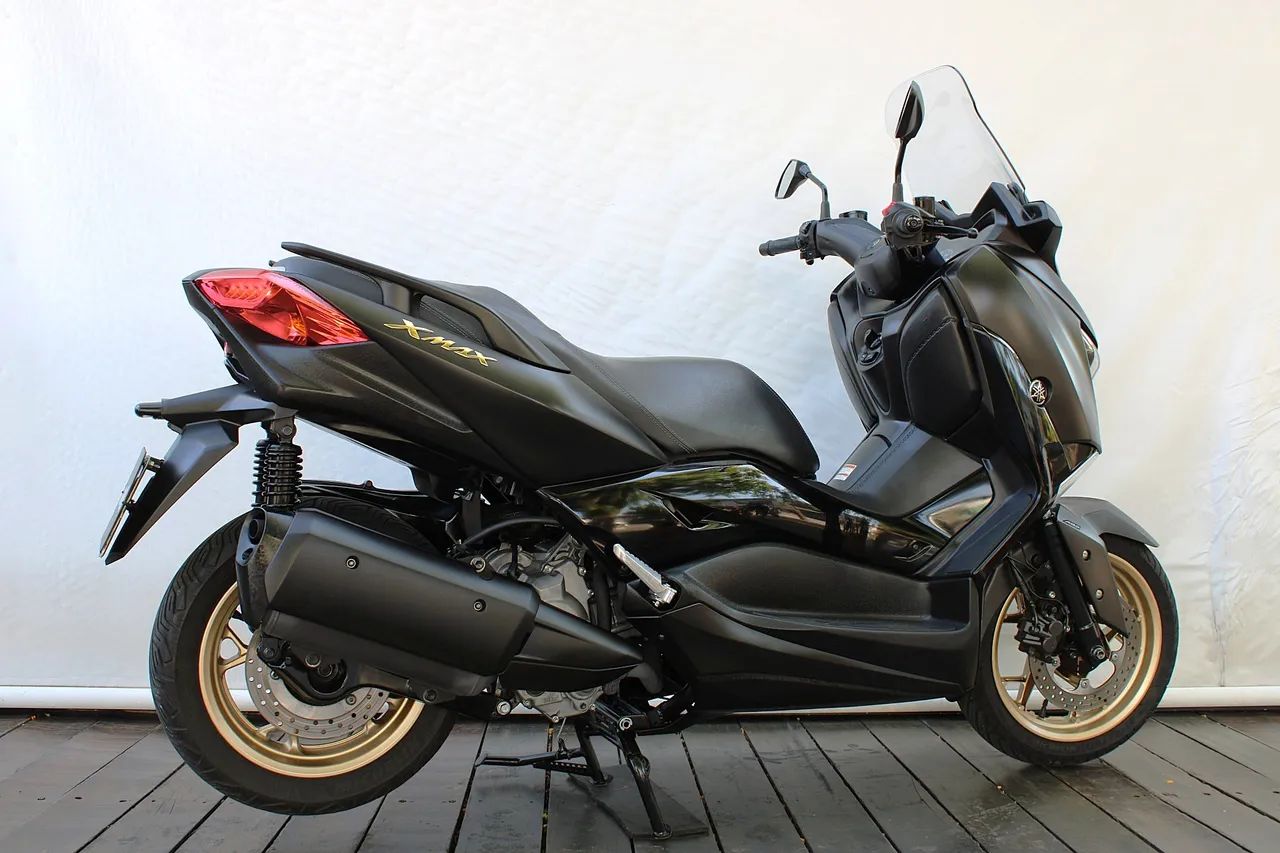 YAMAHA XMAX ABS - Foto 5