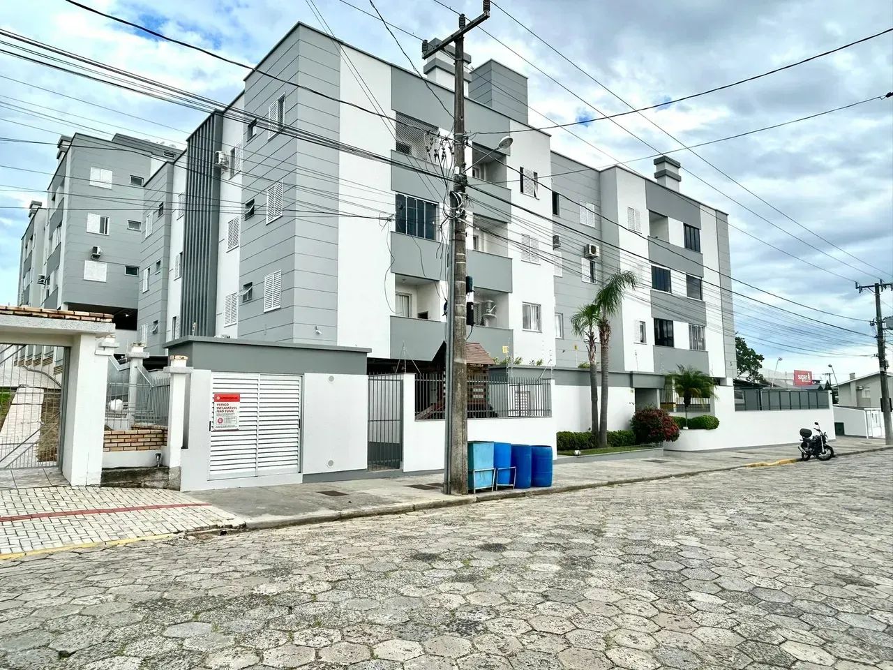 APTO DOIS DORMITÓRIOS   ***   ÓTIMA LOCALIZAÇÃO   ***   MOBILIADO - Foto 3