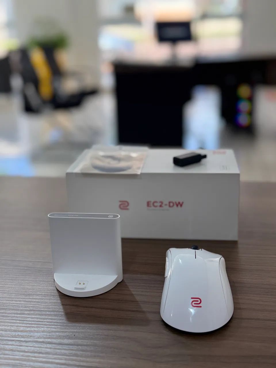 Mouse Zowie EC2-DW 60g branco - Foto 4