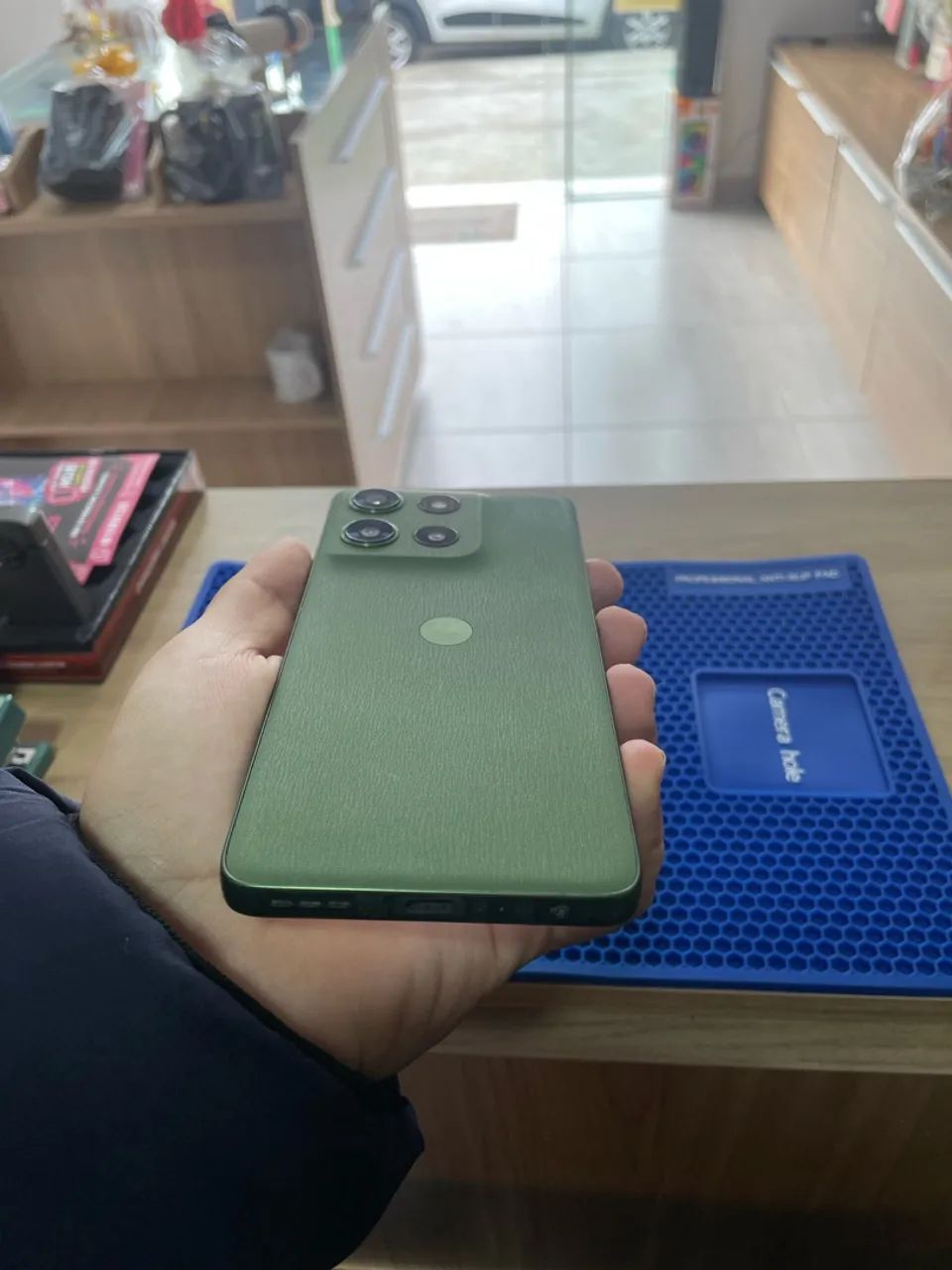 Moto g56 256 gb 8ram - Foto 2