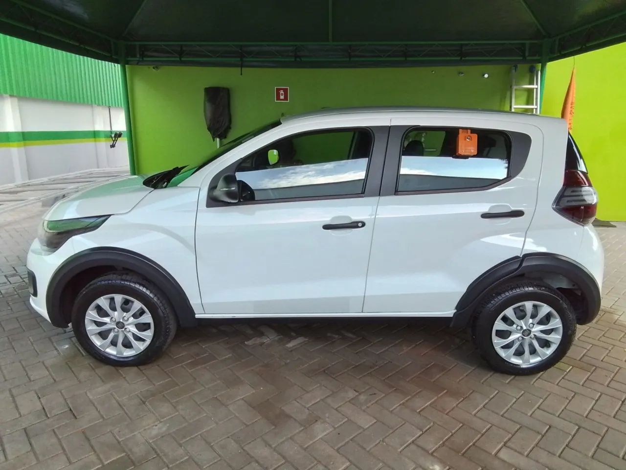 Fiat Mobi Like 1.0 Fire Flex 5P. 2025 - Foto 2
