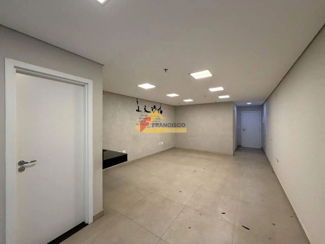 Sala para aluguel, 1 vaga, Centro - Divinópolis/MG