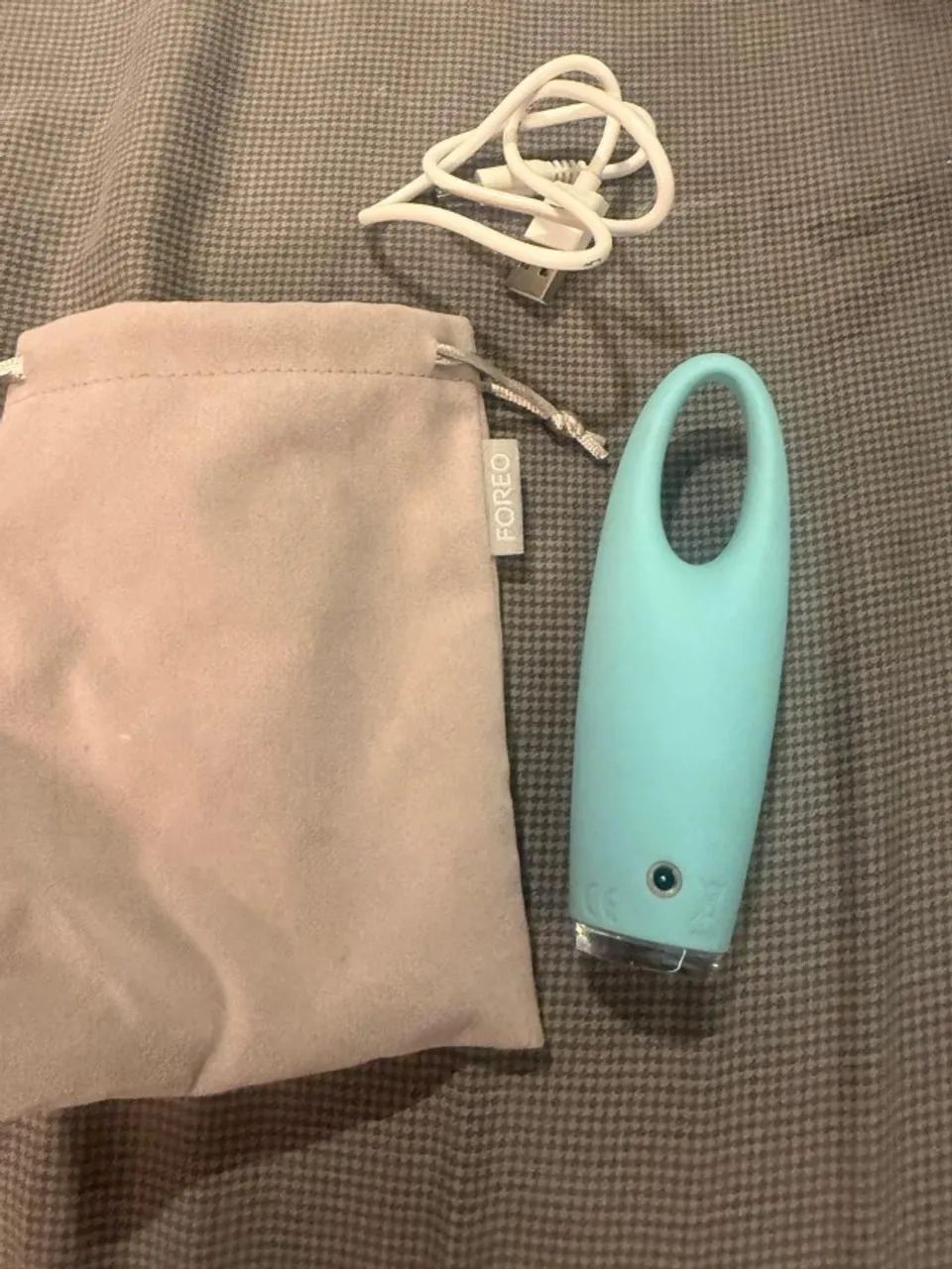 FOREO IRIS Massageador de Olhos Original + Cabo e Bolsa - Foto 3
