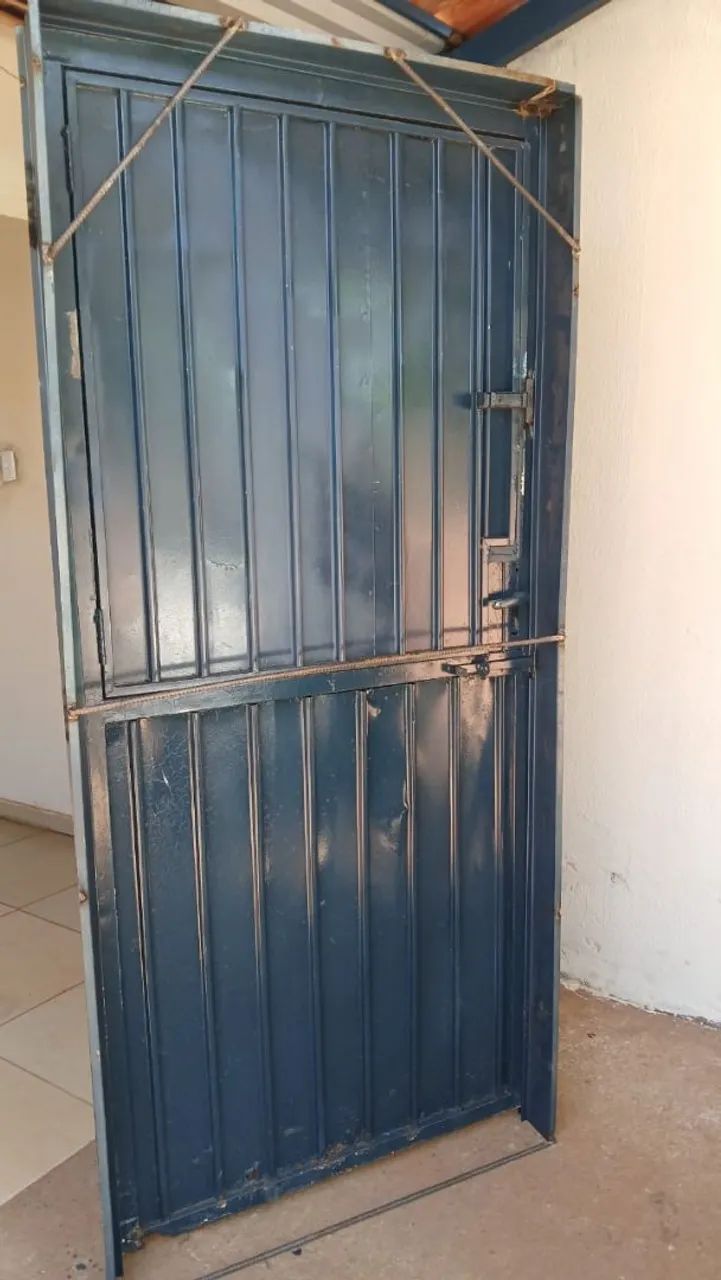 Porta de ferro  - Foto 3