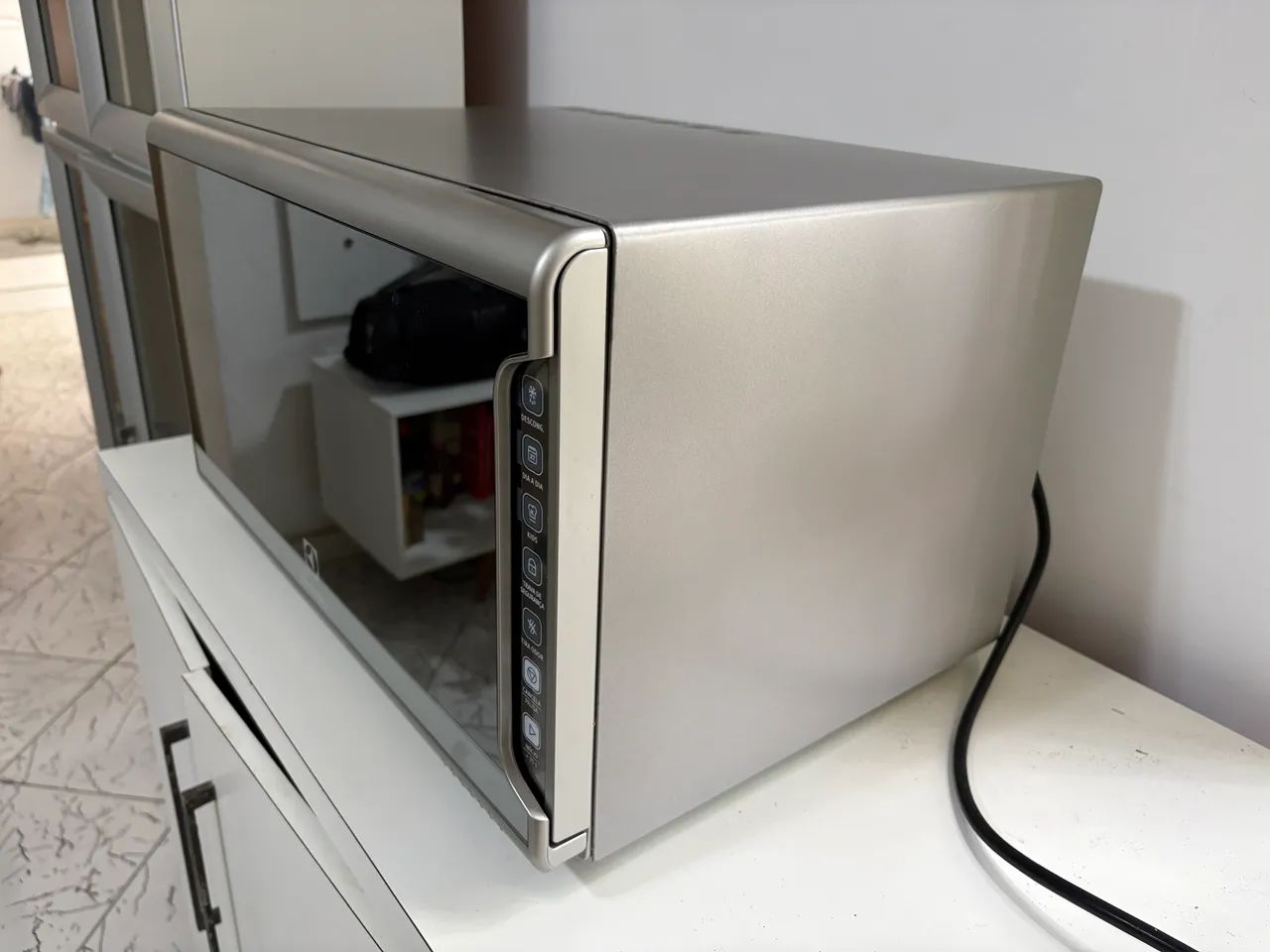 Vendo microondas Electrolux  - Foto 4