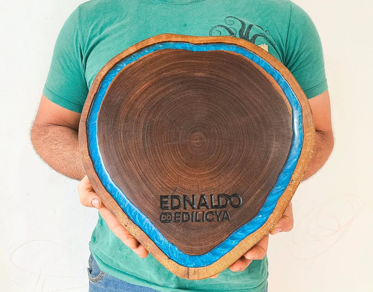 Dia dos país - Tábua rústica personalizada