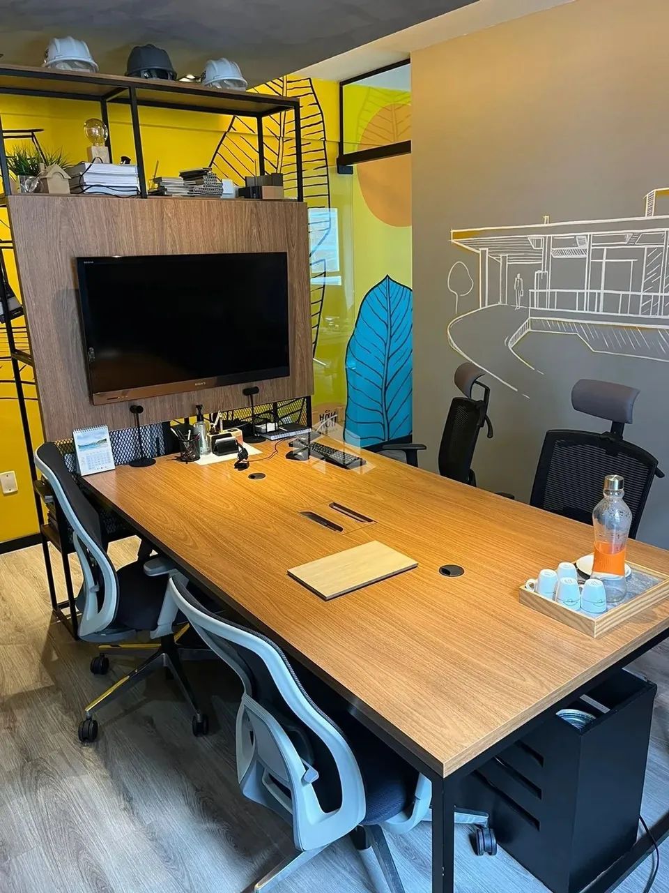 SALA COMERCIAL NA TRINDADE - FLORIANÓPOLIS/SC