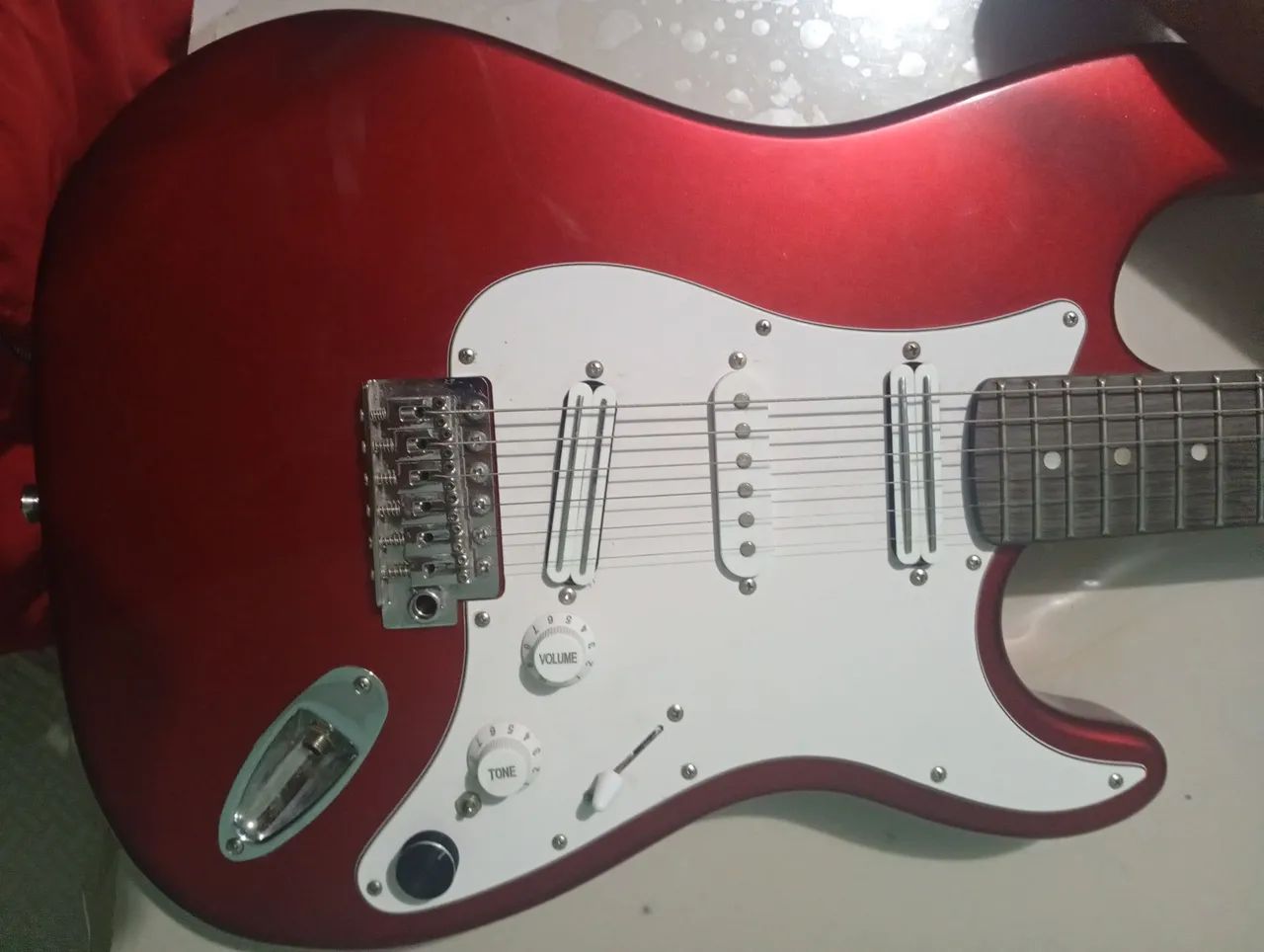 Guitarra michael nova