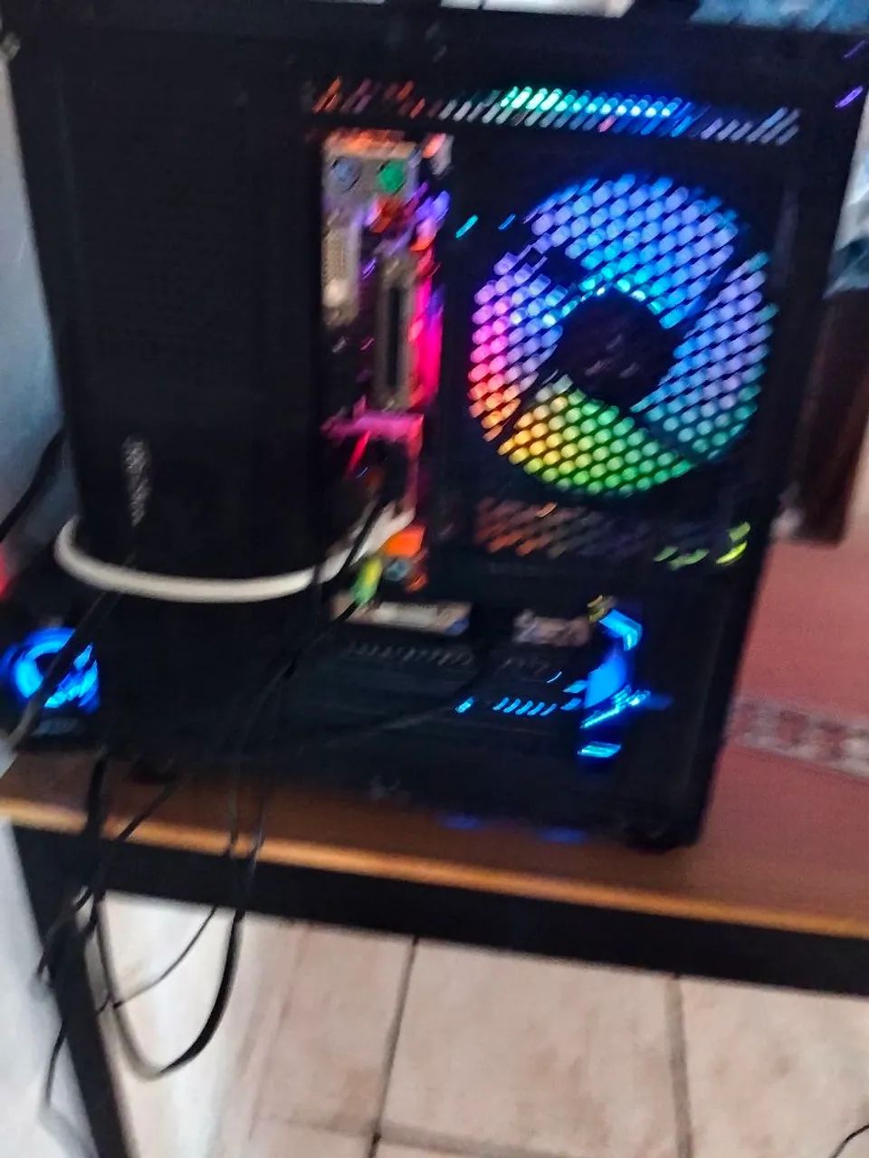 VENDO PC GAMER COMPLETO  - Foto 2