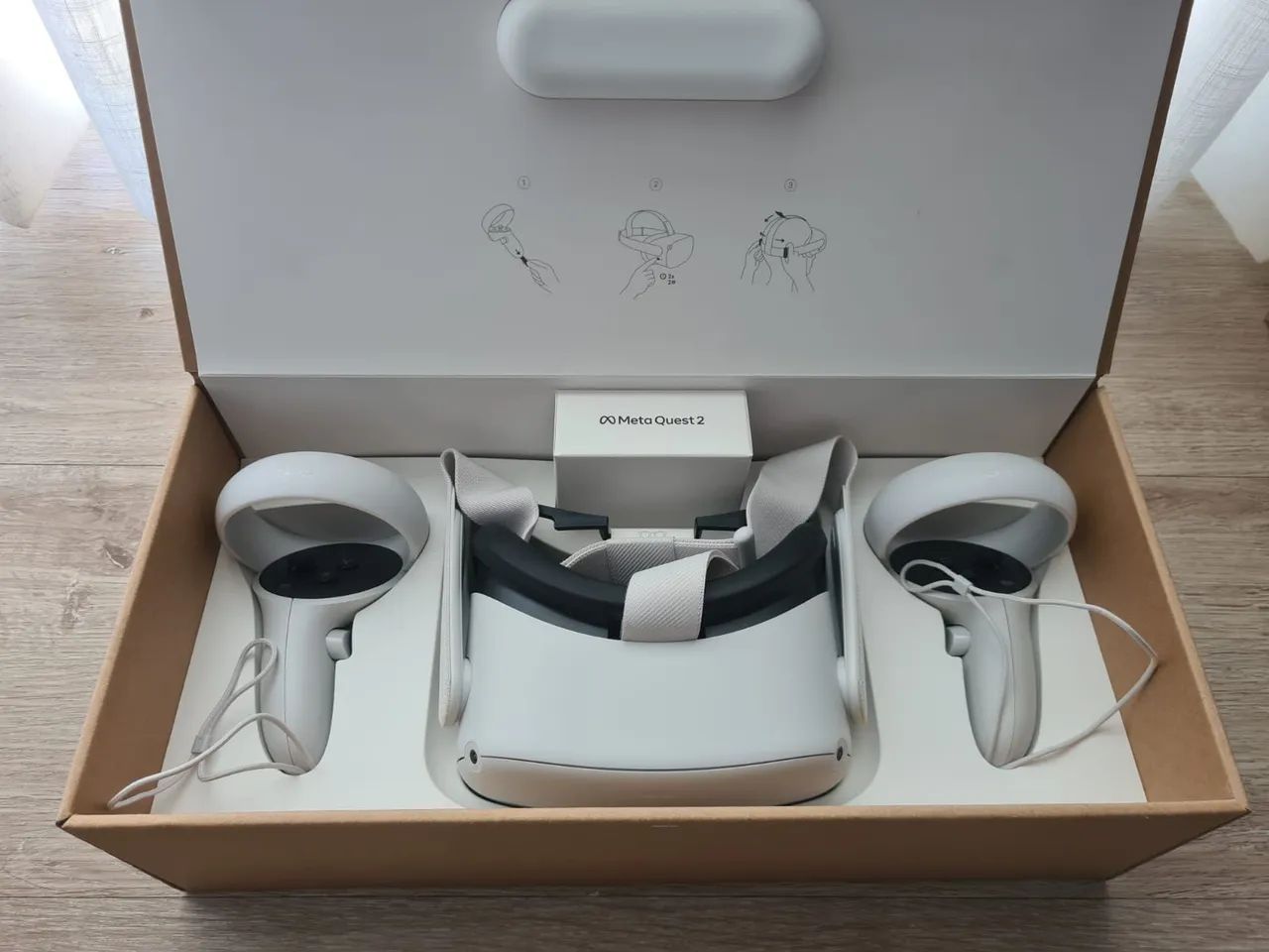 Óculos de Realidade Virtual - Meta quest 2
