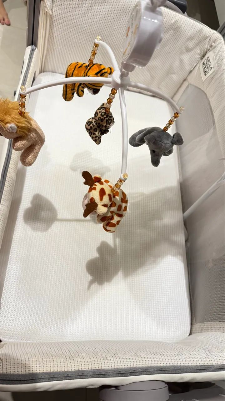 Berço Moisés,custou 2.500 vendo por 1.000 marca Chicco SEMINOVO - Foto 4