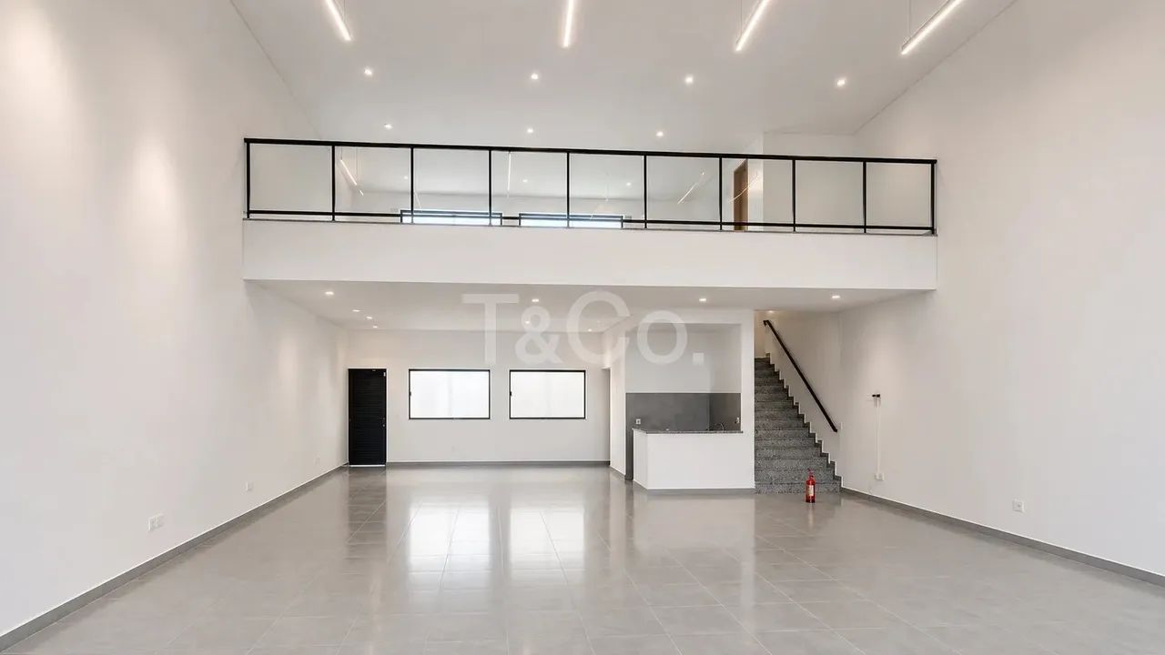 Imóvel Comercial Novo de Alto Padrão No Taquaral | 379m² - Foto 2