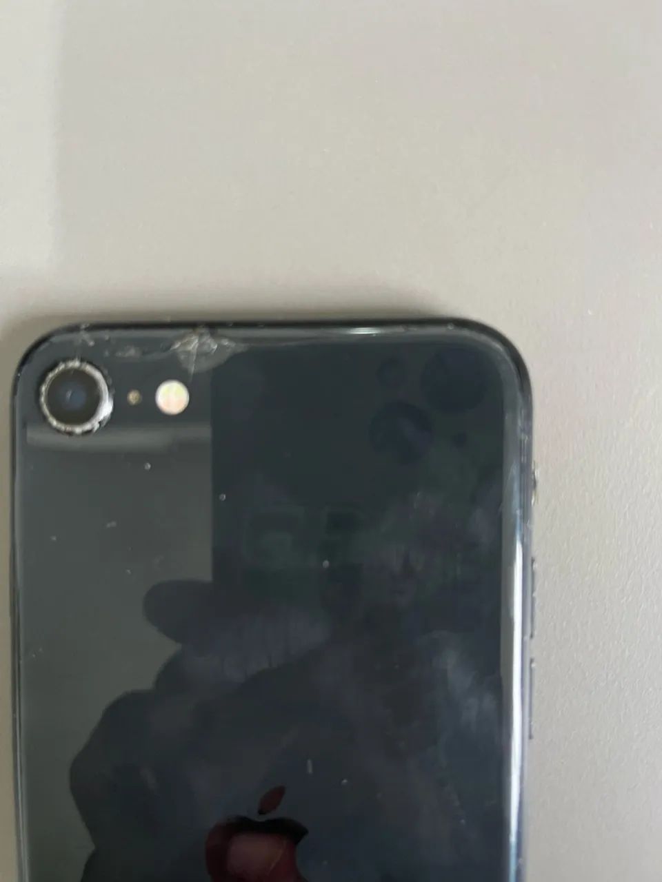 IPHONE SE 2 - 128gb  - Foto 3