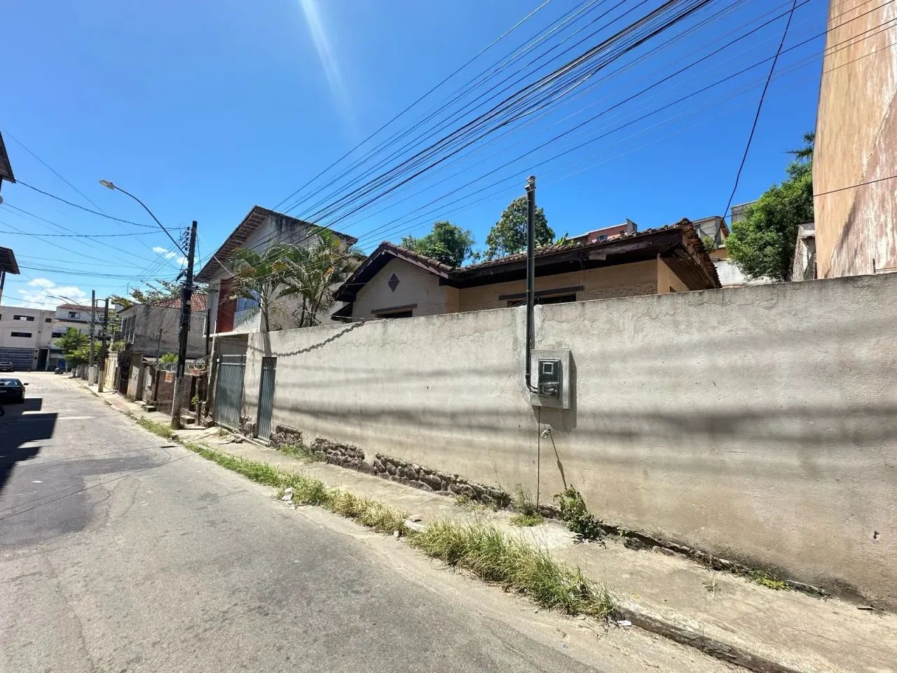 Casa para fins comerciais !