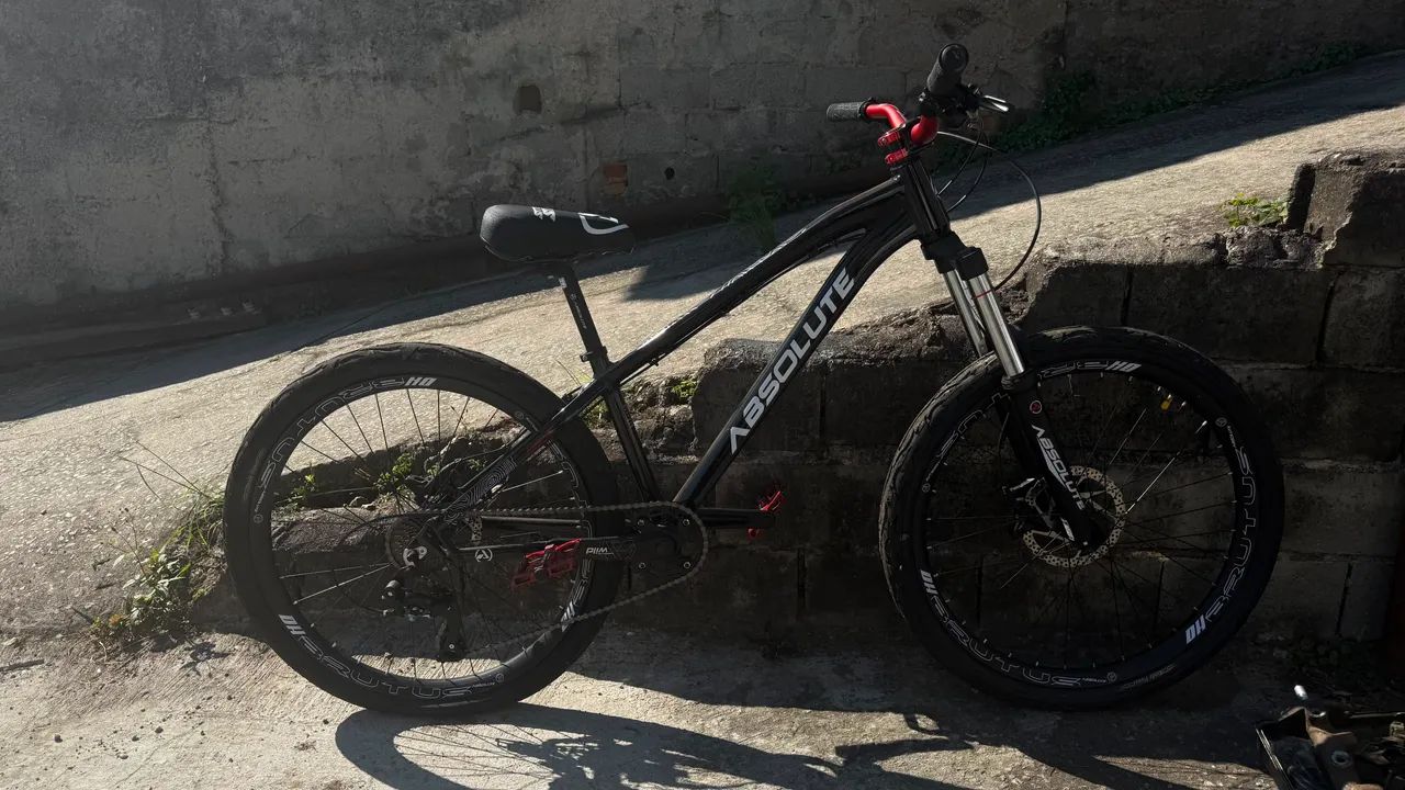 Bicicleta Absolute Brutus preto e vermelho  - Foto 3