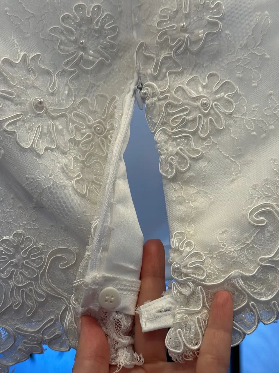 Cropped Branco trabalhado com renda - Foto 2