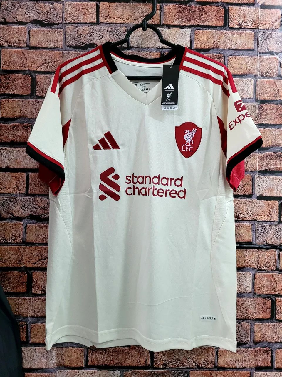 Camisa do Liverpool 2025/26 em promoção  - Foto 2