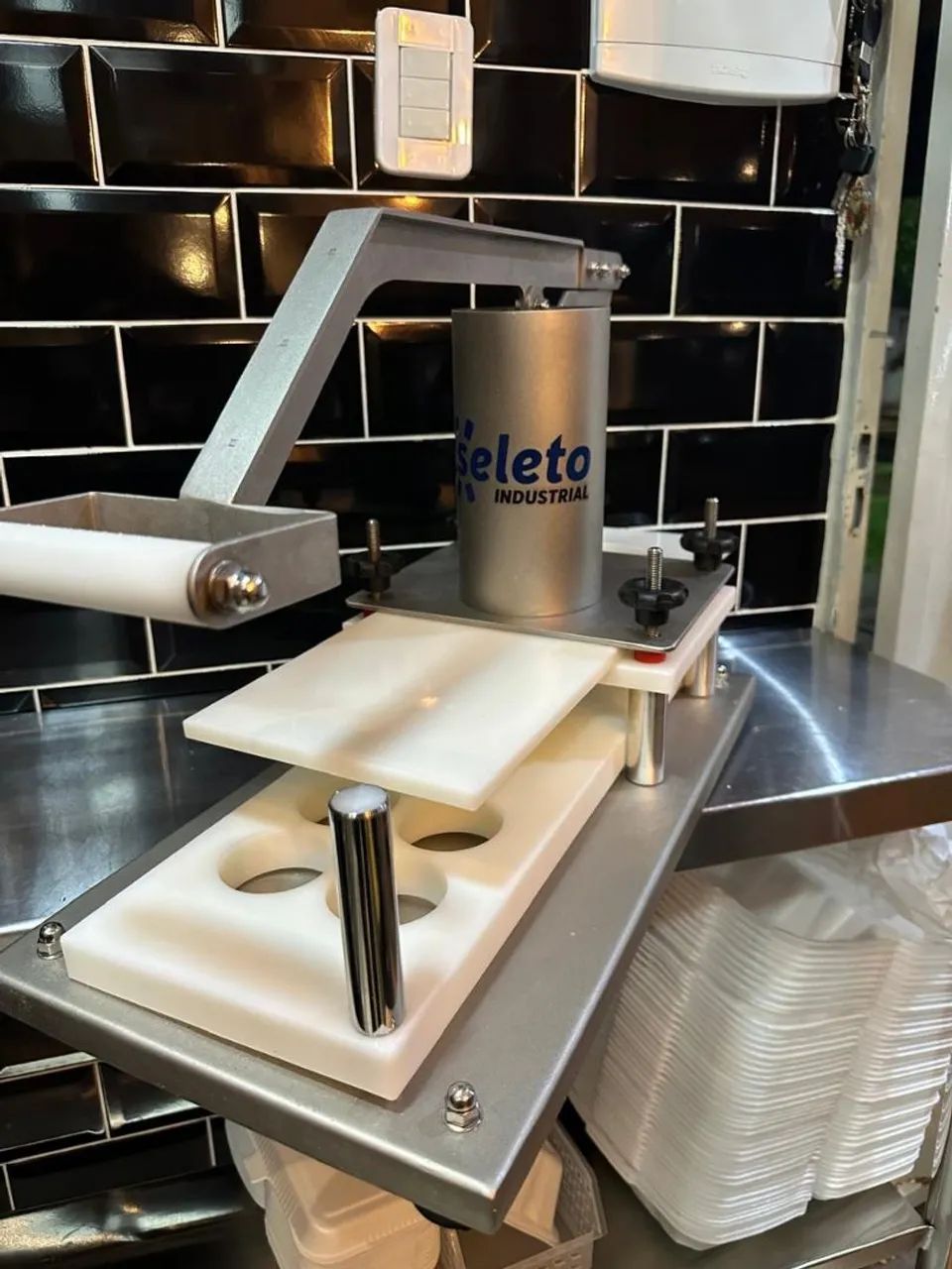 Modeladora de hambúrguer da seleto 