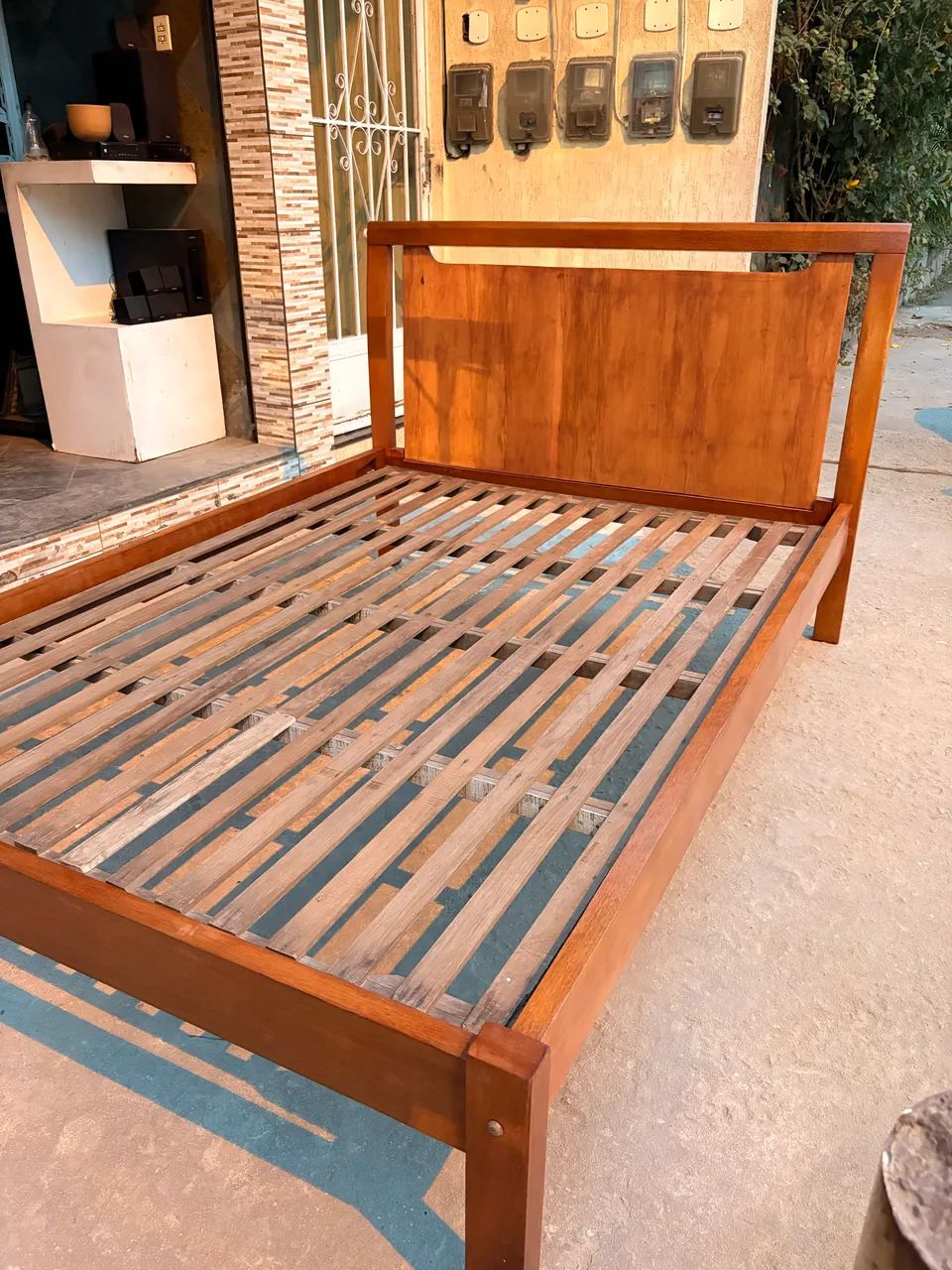 cama de casal em madeira - Foto 5