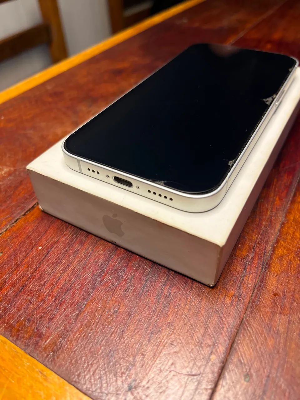 Iphone 16e  - Foto 4