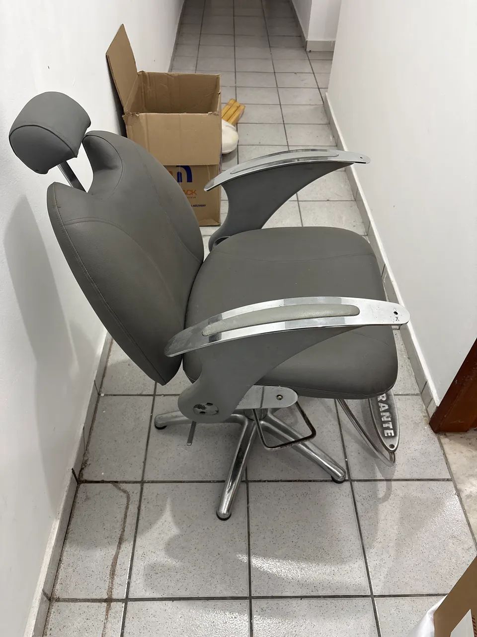 Poltrona hidráulica Ferrante - Foto 2